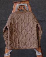 Doublure à bouton noué