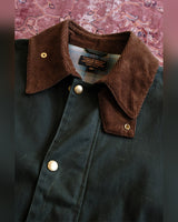 Waxed Cotton Hunting Jacket – close-up of corduroy collar