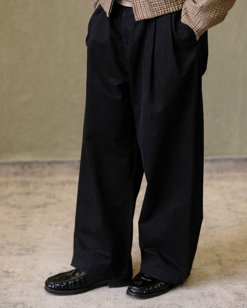 Strapped Pleated Chino Pima Cotton