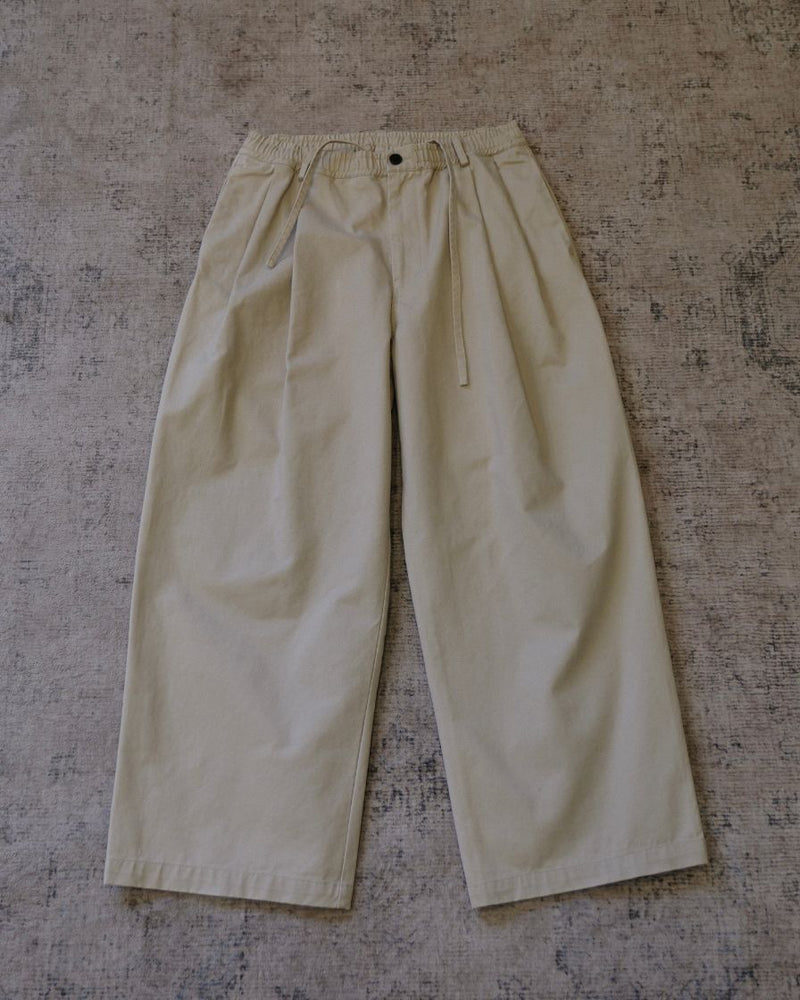 Strapped Pleated Chino Pima Cotton