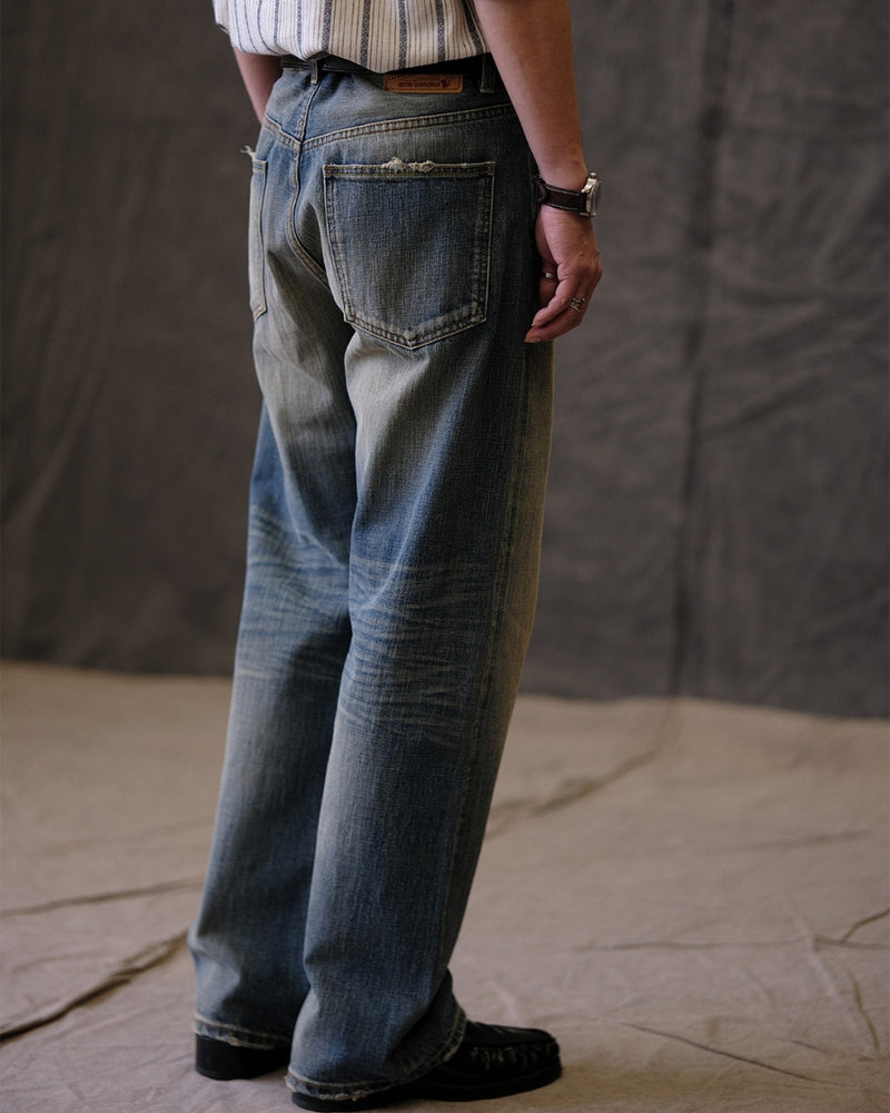 Jean droit à lisière rouge délavé à la pierre, 15,5 oz