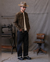 Corduroy Western Shirt in olive – full outfit