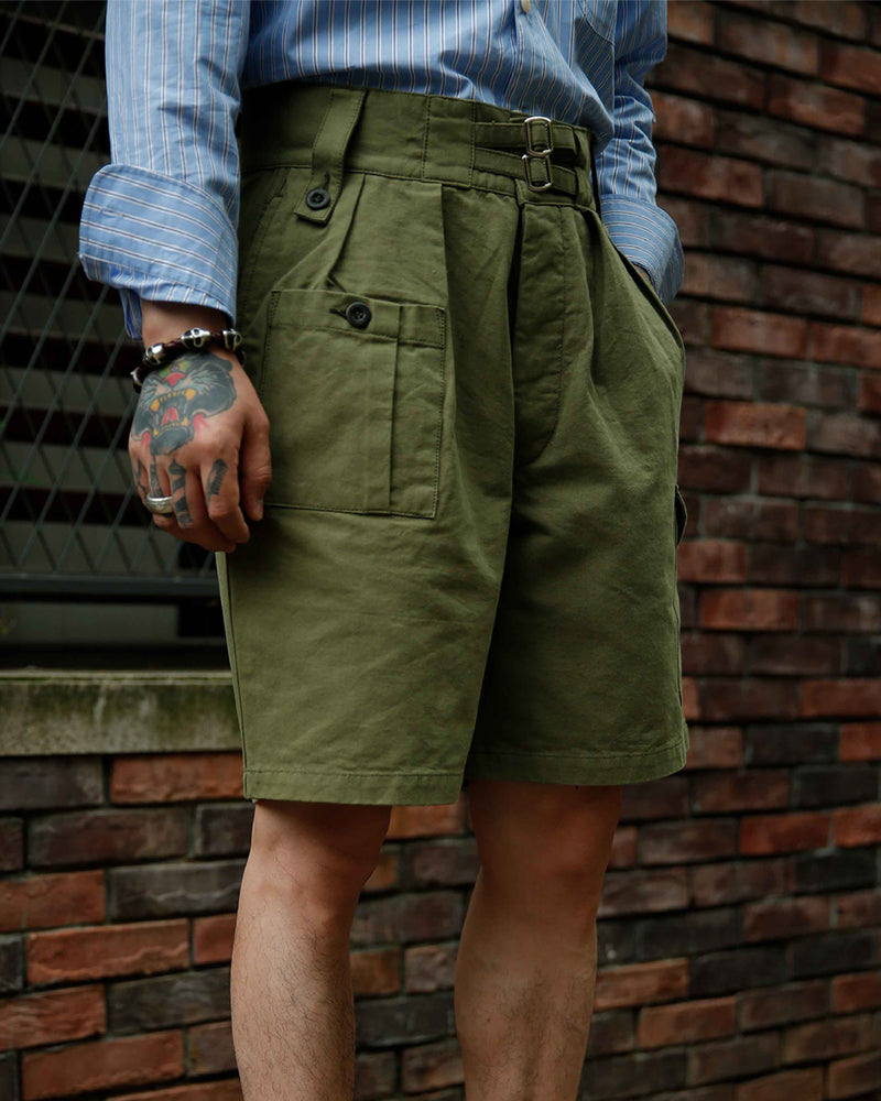 LabourUnion-clothing-american-retro-vintage-handmade-menswear-shorts-British-Army-Double-Buckle -Gurkha-Shorts-green-model