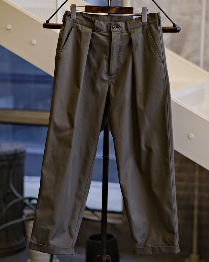 Pleat Twill Chino Pants | Vintage Style Menswear | 22W LabourUnion 